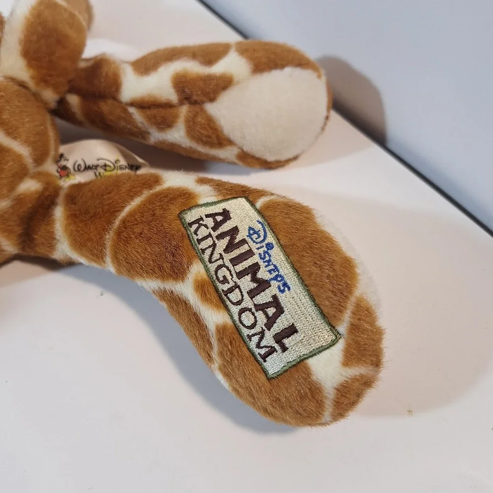 Walt Disney World Animal Kingdom Giraffe Floppy‎ Stuffed Plush Ear Button